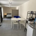 Appartement La Maison D'antonin 2 *