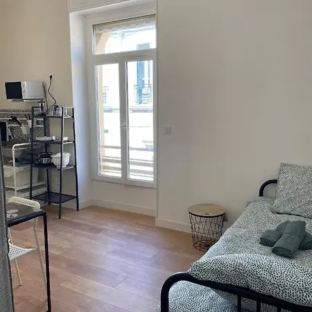 La Maison D'antonin 2 * Ним