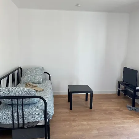 La Maison D'antonin 2 * Ним