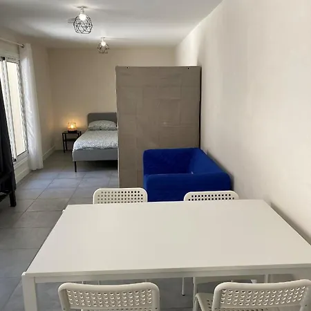 La Maison D'antonin 2 * Nîmes