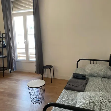 La Maison D'antonin 2 아파트