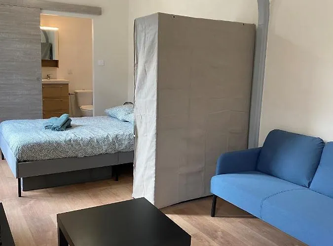 La Maison D'antonin 2 Nimes