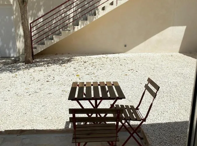 Apartment La Maison D'antonin 2 Nimes